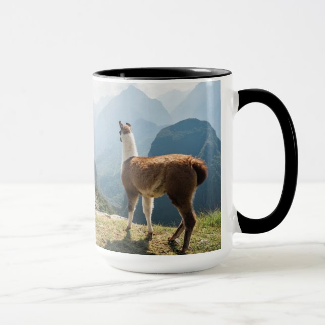 Taza Llama por encima de las ruinas | Machu Picchu, Per (Derecha)