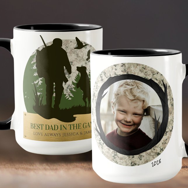 Taza Lo mejor en el juego regalo personalizado (Best in The Game Trendy Camo Hunting Personalized Photo Mug. Available in a variety of colors!)