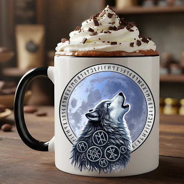 Taza Lobo de Odín (Ya sea con Cacao o con Café, esta taza inspira poder vikingo y energía del Lobo a la luna llena)
