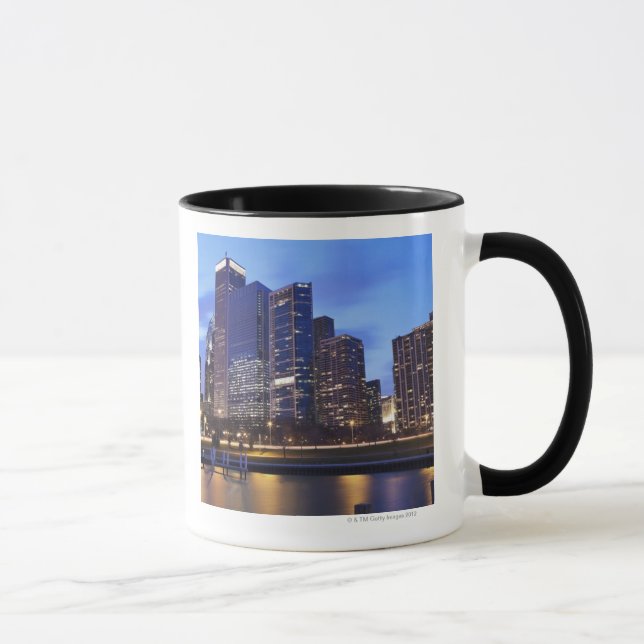 Taza Los E.E.U.U., Illinois, Chicago, horizonte de la (Derecha)