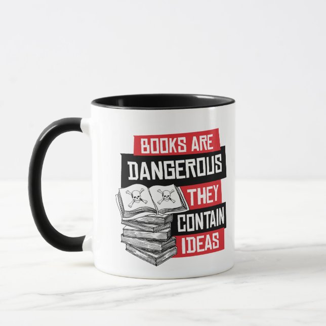 Taza Los libros son peligrosos y contienen ideas (Izquierda)