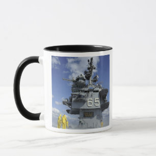 Taza Los marineros del departamento del aire prueban el