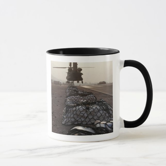 Taza Los marines unen cargas de sling (Derecha)