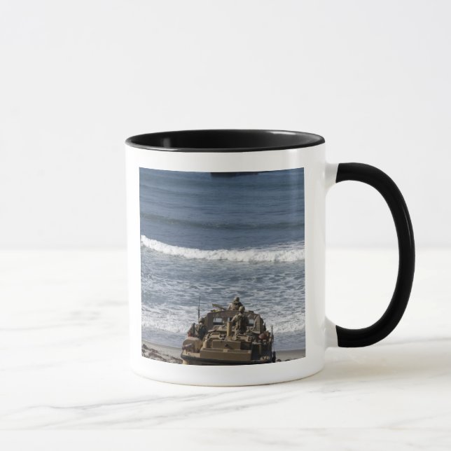 Taza Los marinos esperan la llegada (Derecha)
