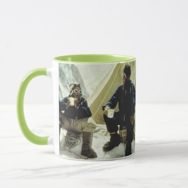 Taza Los primeros hombres en conquistar la colina del E (Izquierda)
