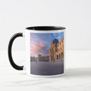 Taza Louvre, París, Francia