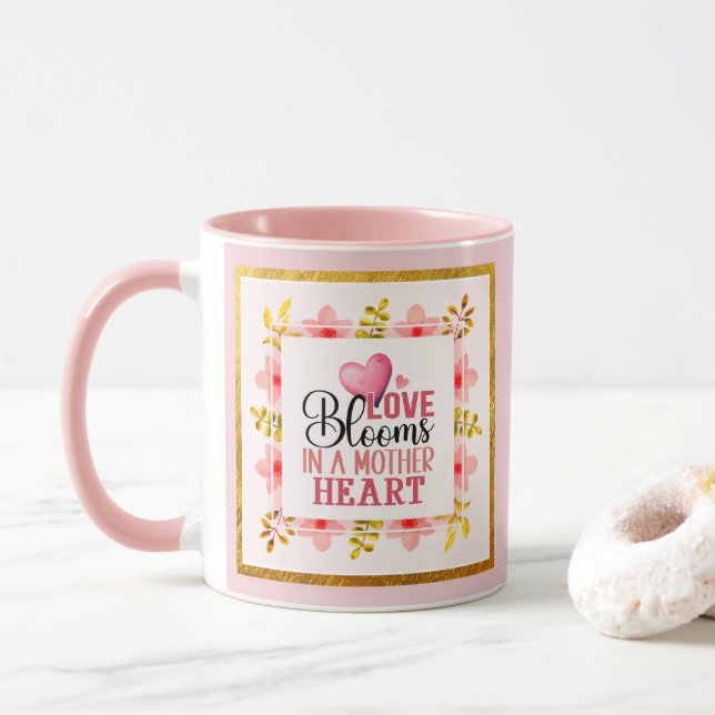 Taza Love Blooms in a Mother's Pink Heart Floral  (Con donut)