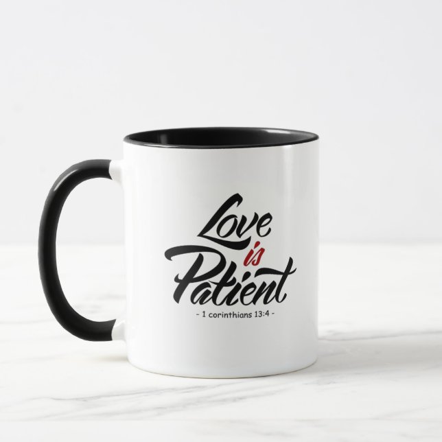 Taza Love Is Patient Hand Lettering Artistic Design  (Izquierda)