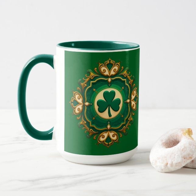 Taza Luxury Shamrock St Patrick’s Day Shirt – caneca (Con donut)