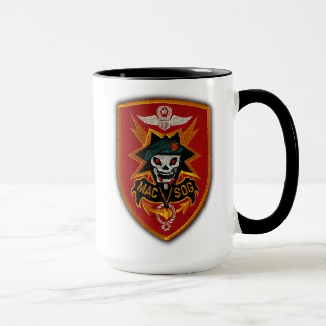 Taza MAC V SOG Veteranos de guerra de Vietnam parche Mu (Derecha)