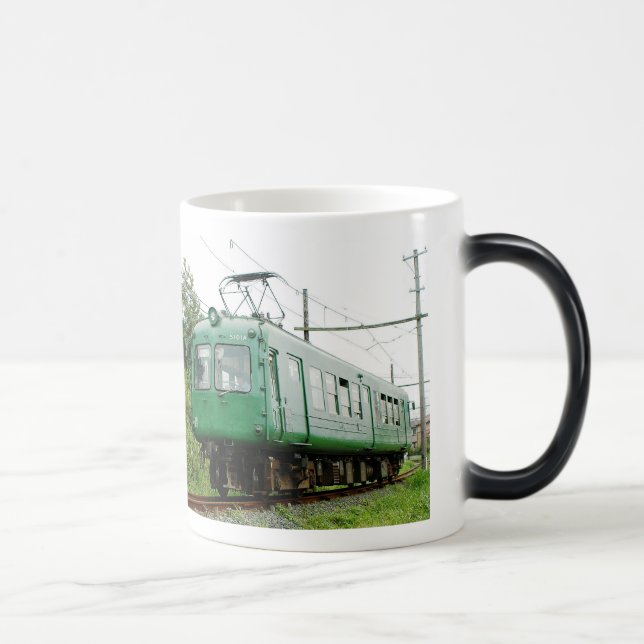 TAZA MÁGICA 青ガエル、デハ5100形、日本の電車 (Derecha)