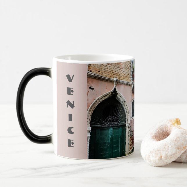 Taza Mágica A lo largo de los canales de Venecia (Con donut)