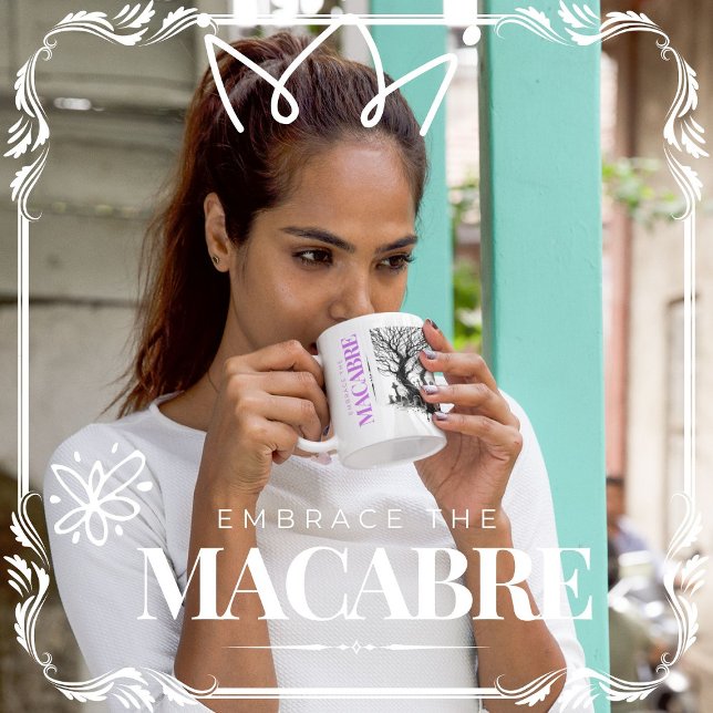 Taza Mágica Abordar lo macabro (Embrace the Macabre Cover from The Beekeeper Store)