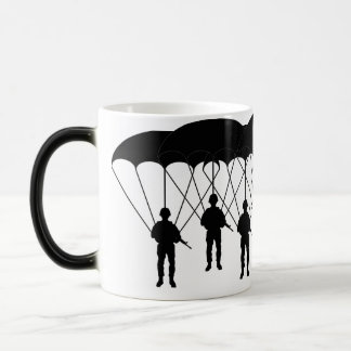 Taza Mágica Airborne Mug
