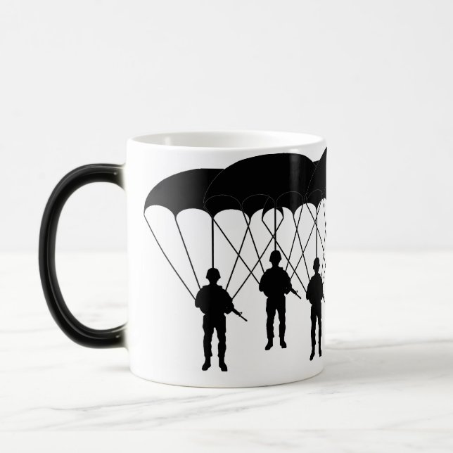 Taza Mágica Airborne Mug (Izquierda)