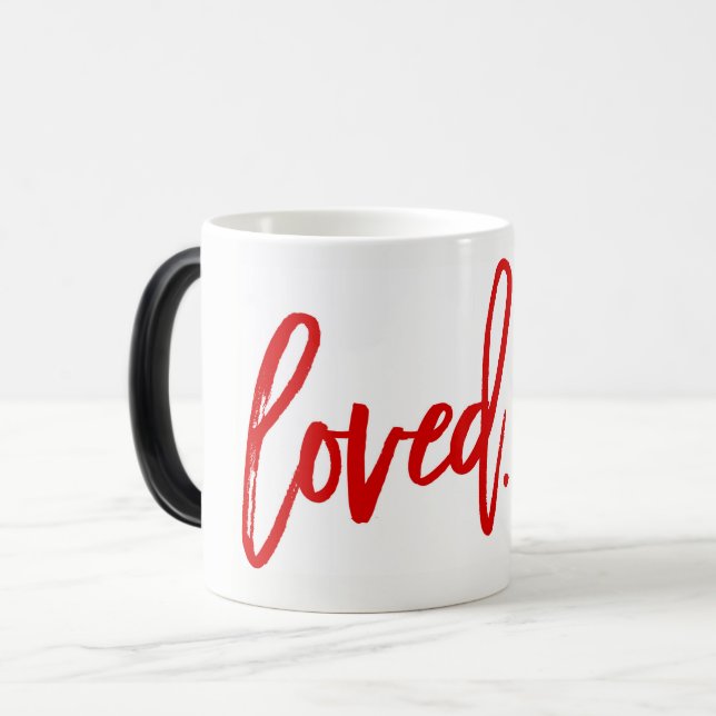 Taza Mágica Amado. Tipografía de estilo moderno rojo (Anverso izquierdo)