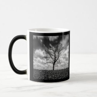Taza Mágica Árbolito B&W