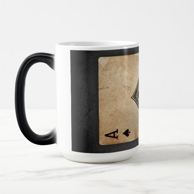 Taza Mágica As de espadas lanzar almohada (Izquierda)