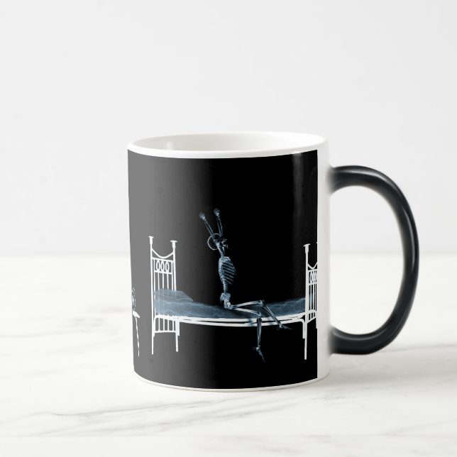 Taza Mágica Azul negro esquelético de la radiografía de la (Derecha)
