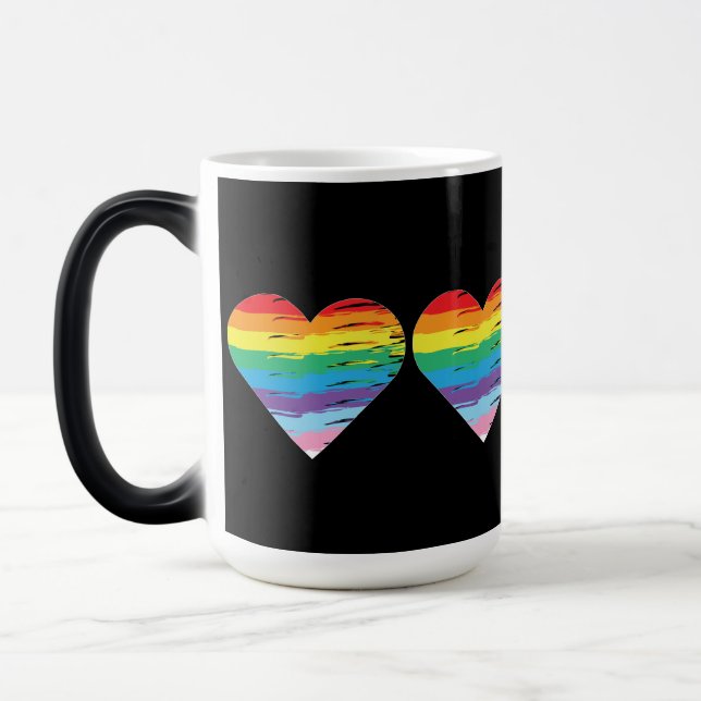 Taza Mágica Bandera LGBTQIA del arco iris del CORAZÓN, carta d (Izquierda)