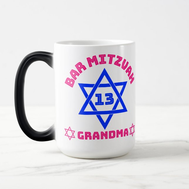 Taza Mágica Bar Mitzvah Grandma (Izquierda)
