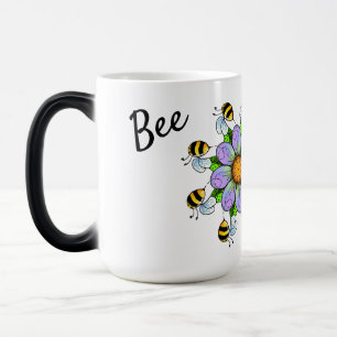 Taza Mágica Bee Magical, flor púrpura y abejas lindas