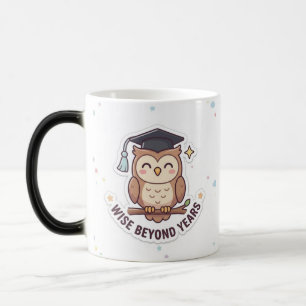 Taza Mágica Búho de Graduación - Ilustración "Sabio Más Allá d