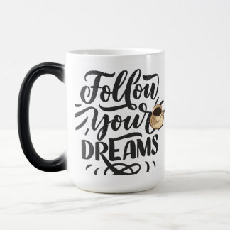 Taza Mágica "Café negro y blanco de caligrafía Minimalista: