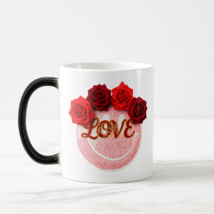 Taza Mágica Cara de Muñeca Sonriente de Punto Rosa Rojo Amor S