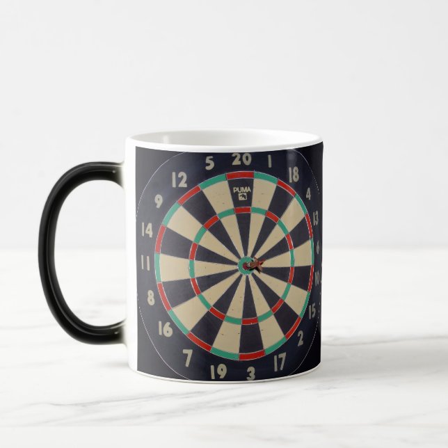 Taza Mágica Cartón Con Dart En Bullseye, (Izquierda)