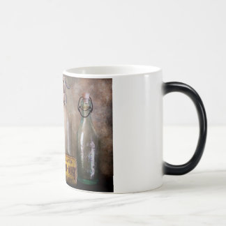Taza Mágica Coleccionador de Botellas - Colección de Contenedo