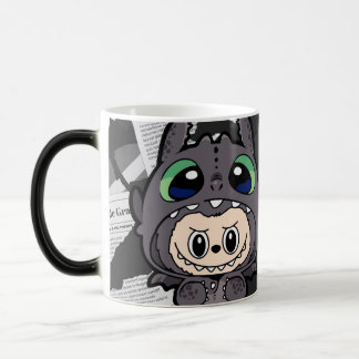 taza magica con motivo labubu