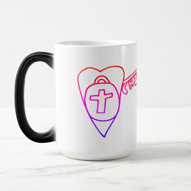 Taza Mágica Cristo es la bruja morfatoria clave (Izquierda)
