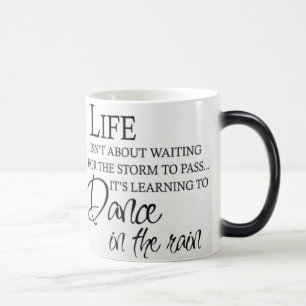 Taza Mágica DANZA inspiradora EN la LLUVIA