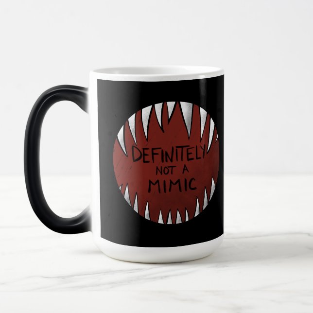 Taza Mágica Definitivamente NO es un regalo de juegos para D&D (Izquierda)
