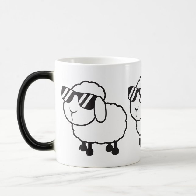 Taza Mágica Dibujo animado lindo de las ovejas blancas (Izquierda)