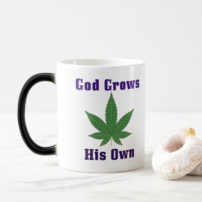 Taza Mágica Dios cultiva su propia maleza graciosa (Con donut)
