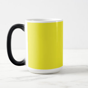 Taza Mágica Diseño con fondo amarillo y borde negro