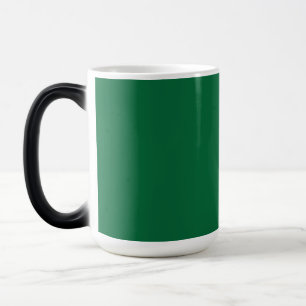 Taza Mágica Elevar el diseño Web con un fondo verde