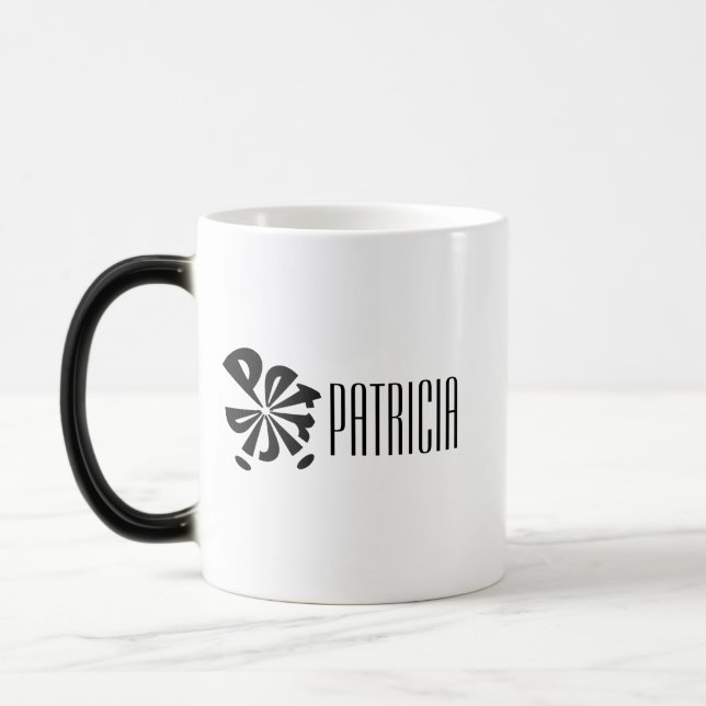 Taza Mágica Esfera moderna personalizada de nombres "Patricia" (Izquierda)