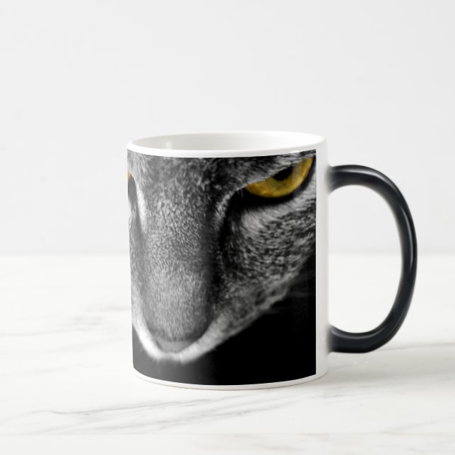 Taza Mágica Fierce Cat Morphing Mug (Derecha)