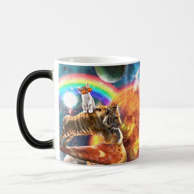 Taza Mágica Gato de galaxia espacial montando tigre en pizza (Izquierda)