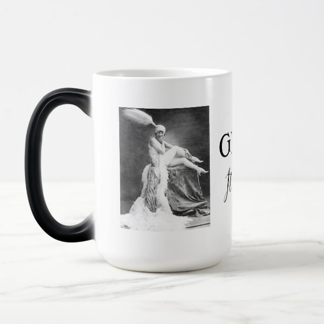 Taza Mágica GENEALOGÍA: Es un trabajo glamuroso (Izquierda)