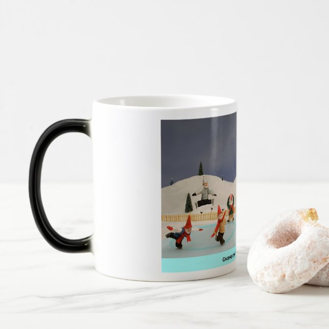 Taza Mágica Gnome por el café/bebida de vacaciones (Con donut)