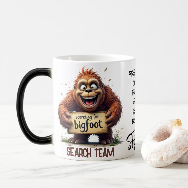 Taza Mágica Happy Bigfoot Sasquatch Search Team (Con donut)