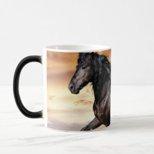 Taza Mágica Hermoso caballo negro