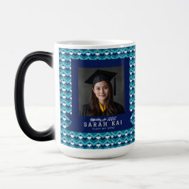 Taza Mágica Hermoso patrón abstracto graduado universitario