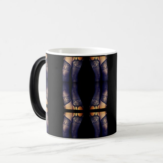 Taza Mágica IMLA 4 Hombres Black Stockmug (Anverso izquierdo)