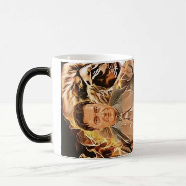 Taza Mágica "Imran Khan Mug: Celebran la leyenda con cada S (Izquierda)