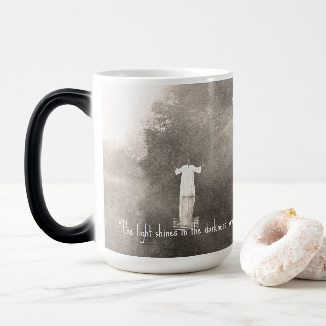Taza Mágica JOHN 1:5 Morphing Mug (Con donut)